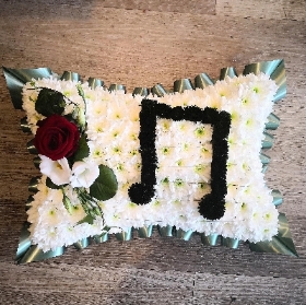 Musical note pillow